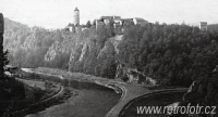 Hrad Zvíkov nad soutokem řek