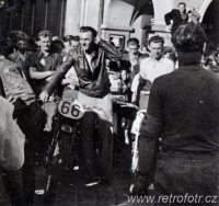 Motocyklový závodník